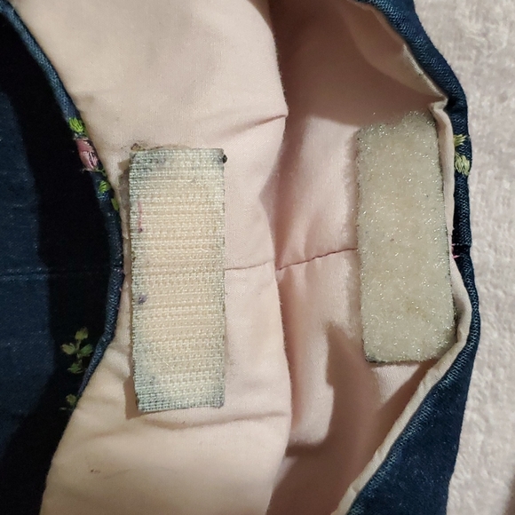 70s Dark Blue Denim Tote w/Embroidered Pink Flowers-Pink Fabric Liner-Velcro-EC - Picture 10 of 13